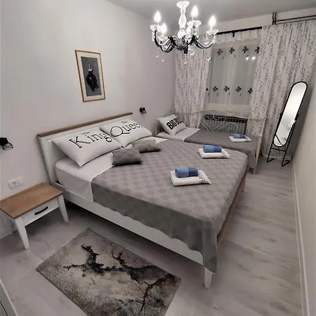 Lemona Apartment *