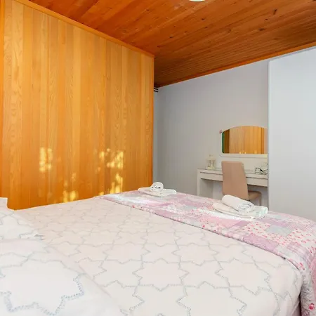 Appartement Lemona *