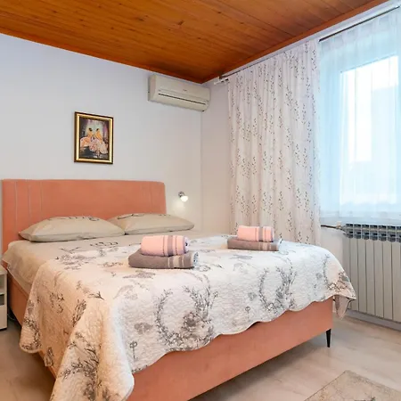 Appartement Lemona *