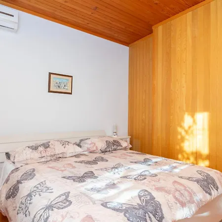 Lemona Apartmán