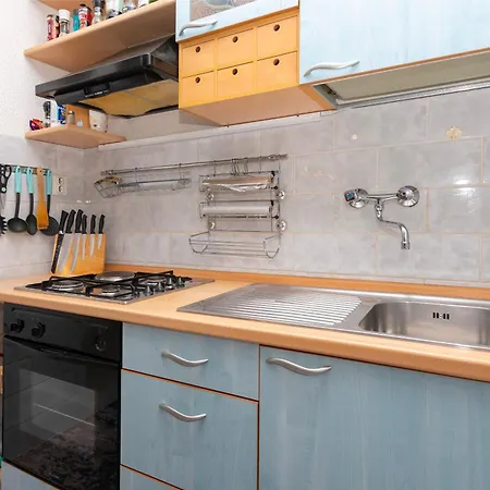 Lemona Apartamento Makarska